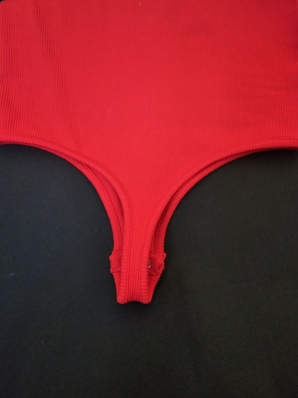 Suzzete Asymmetrical One-Shoulder Red Bodysuit  XS/S -  NWOT - Picture 10 of 10